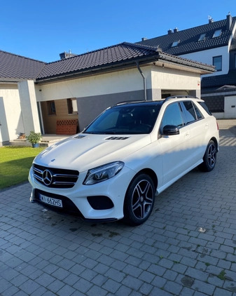Mercedes-Benz GLE cena 195300 przebieg: 124800, rok produkcji 2016 z Warszawa małe 407